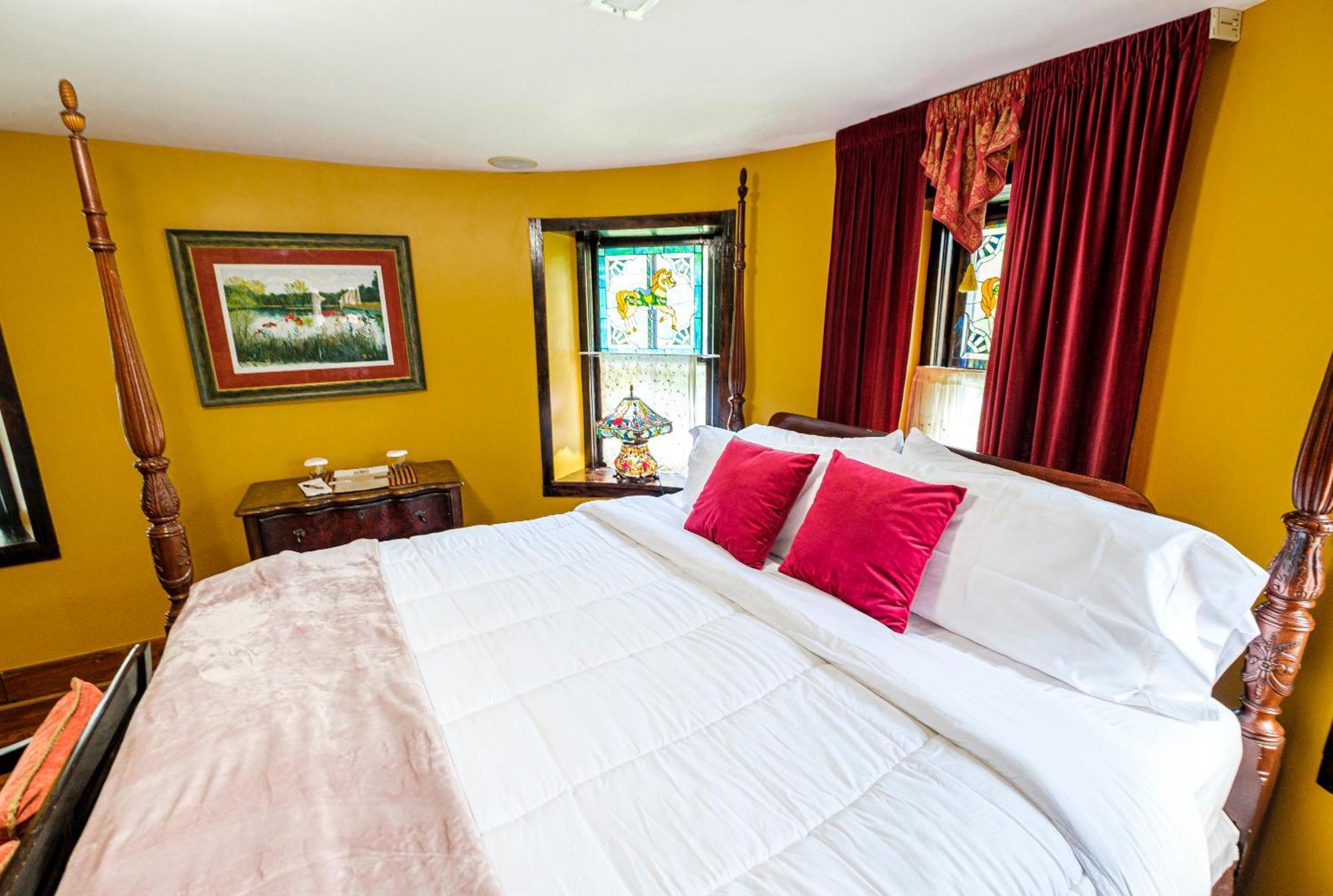 Stone Manor Boutique Inn Britain Esterno foto